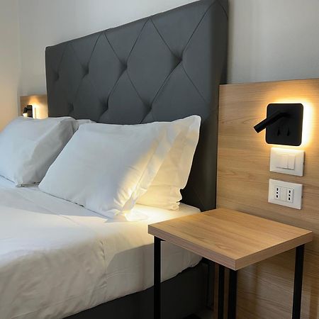 Apartamento Yugogo Mazzini 41 Trento Centro Exterior foto